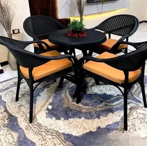طقم راتان شيك وأنيق 4 كراسي + ترابيزة الموديل: راتان التصدير الصب كامل النوع: طقم كراسي وترابيزة