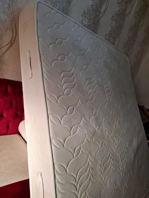 فراش سرير زوجي 200×180صناعة إيطالية