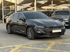 Used Kia K5 in Sharjah
