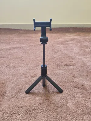 tripod stand convertible selfi stick  good condition