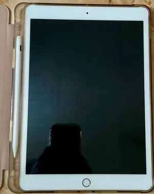 Apple iPad 7 32 GB in Baghdad