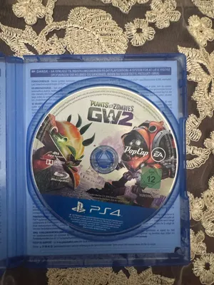 14 PS4 discs ( can sell separately)