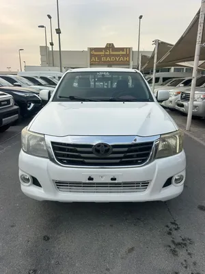 Used Toyota Hilux in Sharjah