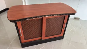 طاولة تخزين