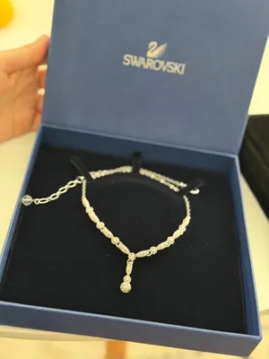 Swarovski necklace perfect condition