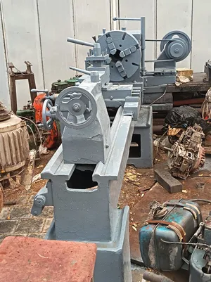 lathe machine