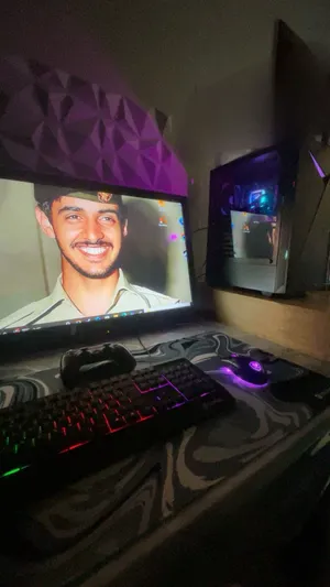 PC بمواصفات جيدة للبيع