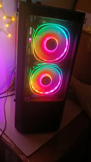 للبيع PC Gaming كامل ويفضل التواصل على الواتس