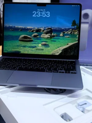 Apple MacBook Air M3 13-inch 2024 Model 512Gb Under Warranty Apple 11 Months Available Box Charge