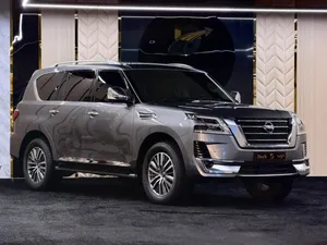 نيسان باترول بلاتينيوم V6