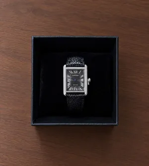 ساعة رجالية كلاسيكية Cartier تصميم فخم وانيق!