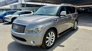 Infiniti QX56 4/4
