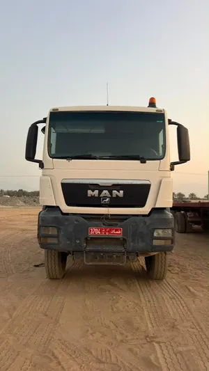 يتوفر تيبر مان للايجار Tipper truck available for rent.