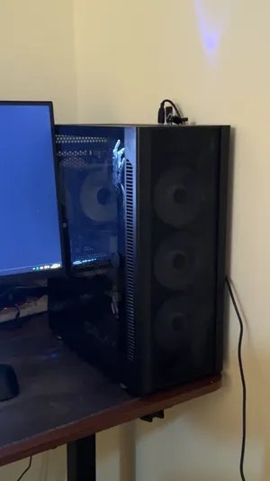 Pc  gaming,  i5-14400F , ram  16Gb , disk ssd M.2 1T  465Gb hdd , Rtx 5060 Ti  نضيف  جداً