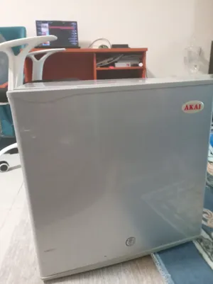 a akia Fridge  it is perfect condition