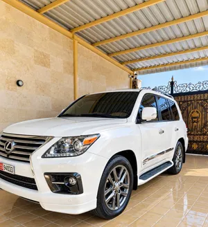 للبيع Lexus LX570  GCC خليجي  2015