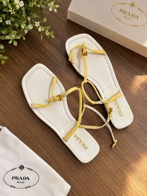 صندل Prada أصلي أنيق