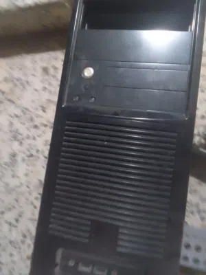 للبيع ثلاثة قطع كمبيوتر مخلاطات يمشو قطع غيار