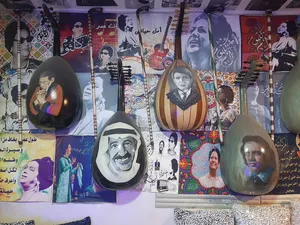 للبيع اعواد متنوعه
