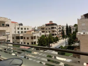 شقة فاخرة للبيع في ضاحية النخيل