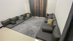 اثاث للبيع لدواعي السفر