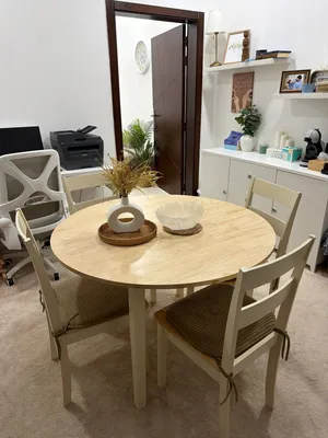 طاولة طعام ممتازة للبيع