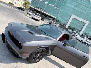 Used Dodge Challenger in Hawally