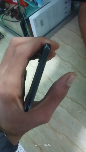 Google Pixel 2 XL 128 GB in Tripoli