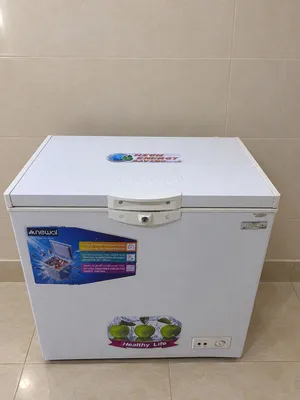 مجمدة مستعمل نظيفة