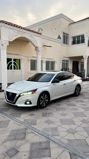 Used Nissan Altima in Abu Dhabi