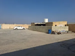 Aluminium, UPVC Workshop for sale with all machines and compressor in Suwaiq Sanniya.