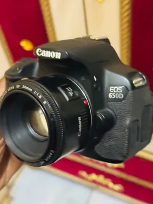 كاميرا كانون 650d نضيف معه عدسه 50