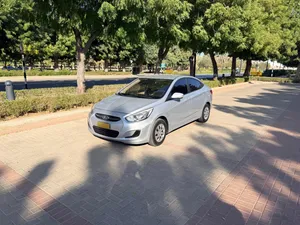 Hyundai Accent 2017 very good condition low kilometer second owner no accident