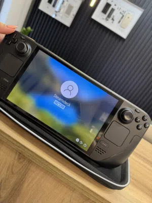 Steam deck oled 512gb مستعمل شبه جديد