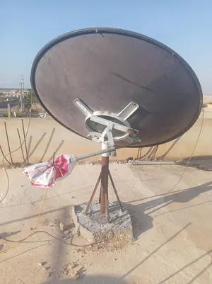 صحن جونسا 180 مع كامل اغراضه