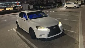 Used Lexus IS in Dubai