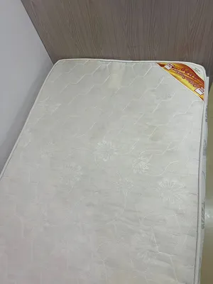 غرفة نوم لشخص واحد