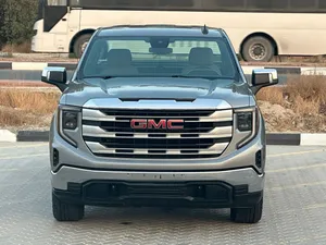 MODEL 2023 GCC CAR PERFECT CONDITION INSIDE AND OUTSIDE