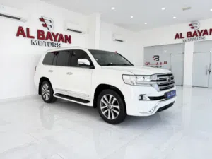 تويوتا لاند كروزر في اكس ار Toyota Land Cruiser VXR V8 5.7 2018