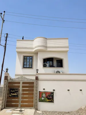 صباغ جدران وشبابيك وسحب معجون وستن