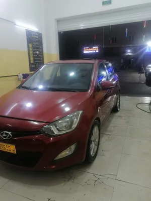 used-hyundai-i20-in-muscat
