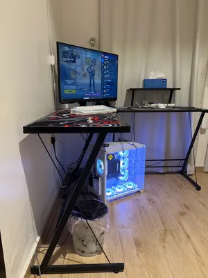 L-Shaped computer desk only