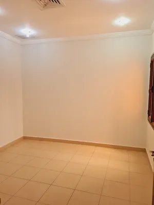 101 m2 3 Bedrooms Apartments for Sale in Al Ahmadi Mahboula
