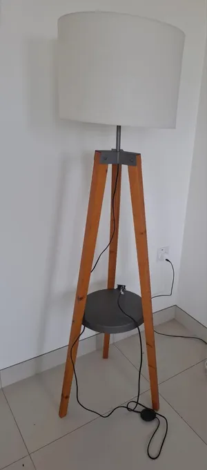 Floor lamp