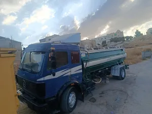 تنك ماء للبيع