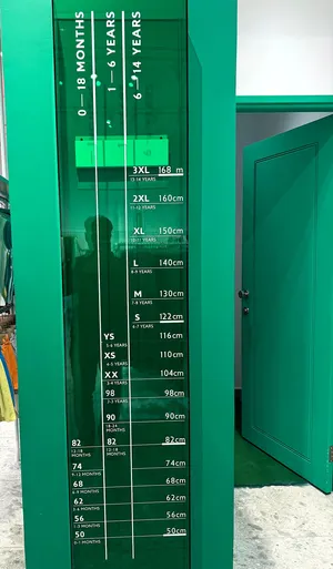 لوح مقاسات أكريليك أخضر (40 × 220 سم) للبيع  Size Chart Panel