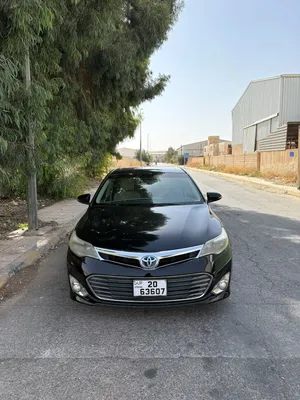 Used Toyota Avalon in Amman
