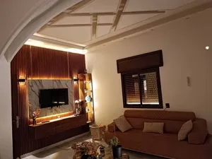 للبيع في منطقة قبر الانكليز