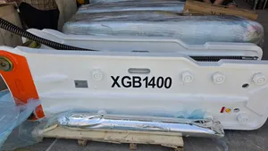 Hydraulic breaker hammer sb81 avaliable in stock