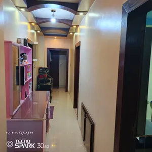 شقة سوبر ديلوكس في الزرقا الجديده البتراوي الجنوبي مساحة 150 متر